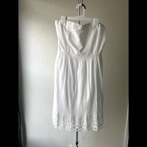 New (without tags) strapless dress